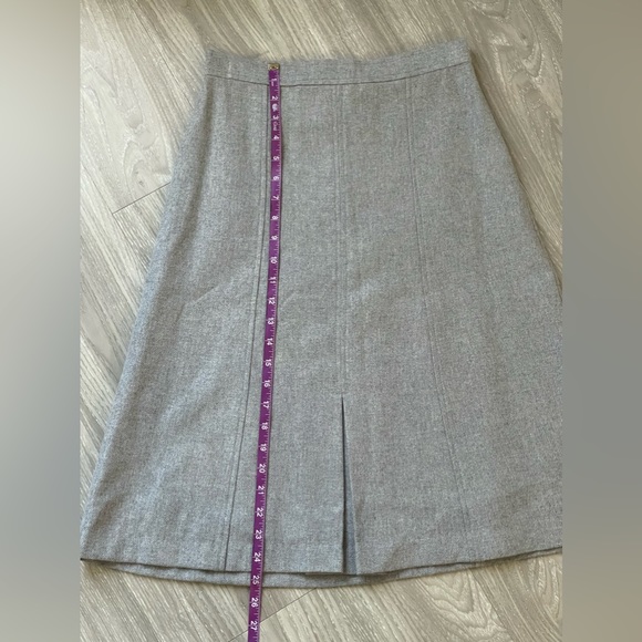 Vintage Easy Wear Grey Wool Blazer & Flare Skirt Set - Picture 13 of 15